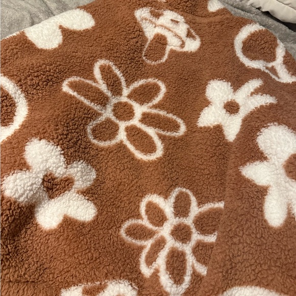 American Eagle Outfitters Floral & Shroom Fleece Jacket - Picture 2 of 3